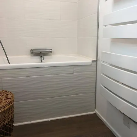 Appartement Grand T1 Confort Avec Tv Netflix - Canal Série - Apple Tv - Ocs - Dazen - Bein Sport - Prime Vidéo *