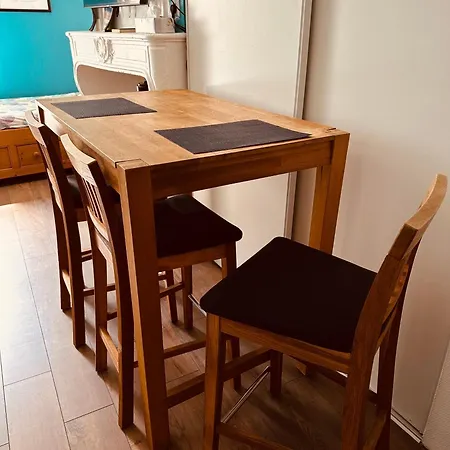 Grand T1 Confort Avec Tv Netflix - Canal Série - Apple Tv - Ocs - Dazen - Bein Sport - Prime Vidéo Appartement Nancy