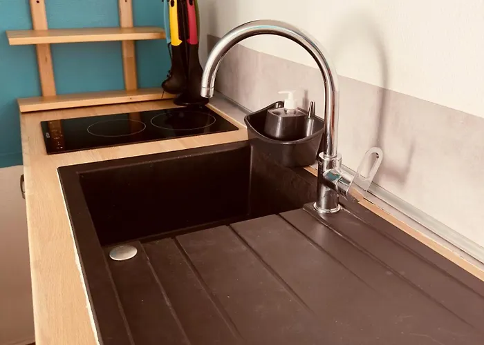 T1 Tv 43' Avec Netflix - Canal Serie - Apple Tv - Ocs - - Dazen - Bein Sport - Prime Video Lejlighed