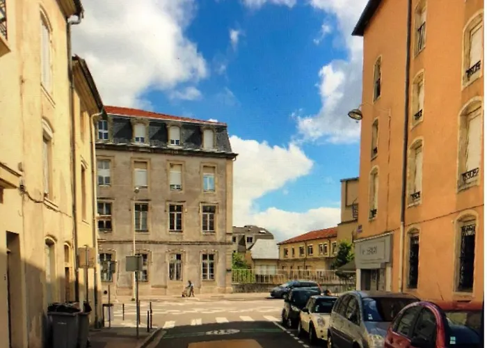 Grand T1 Confort Avec Tv Netflix - Canal Série - Apple Tv - Ocs - Dazen - Bein Sport - Prime Vidéo * Nancy